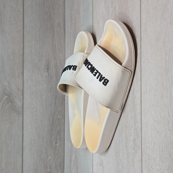 Balenciaga Womens Pool Logo Sandals Flip Flop Flats shoes sz 11 - Picture 1 of 15